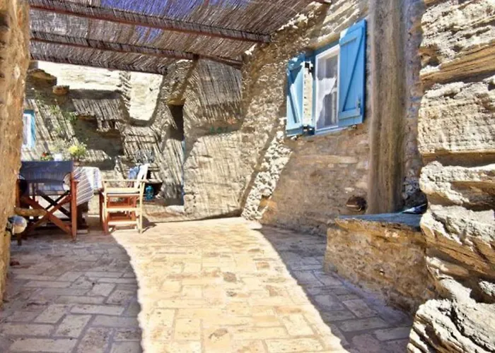 Aegean Bliss - Hydroussa * Korthio