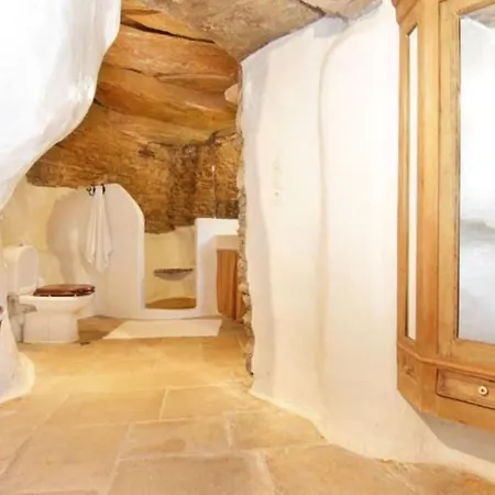 Aegean Bliss - Hydroussa